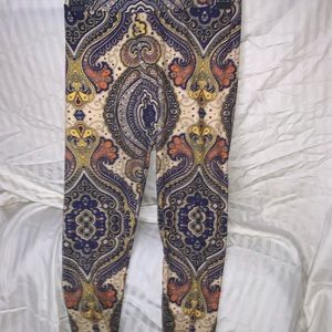 Pattern Design Leggings